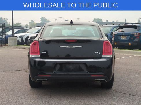 Used 2016 Chrysler 300 C AWD/4WD image 5