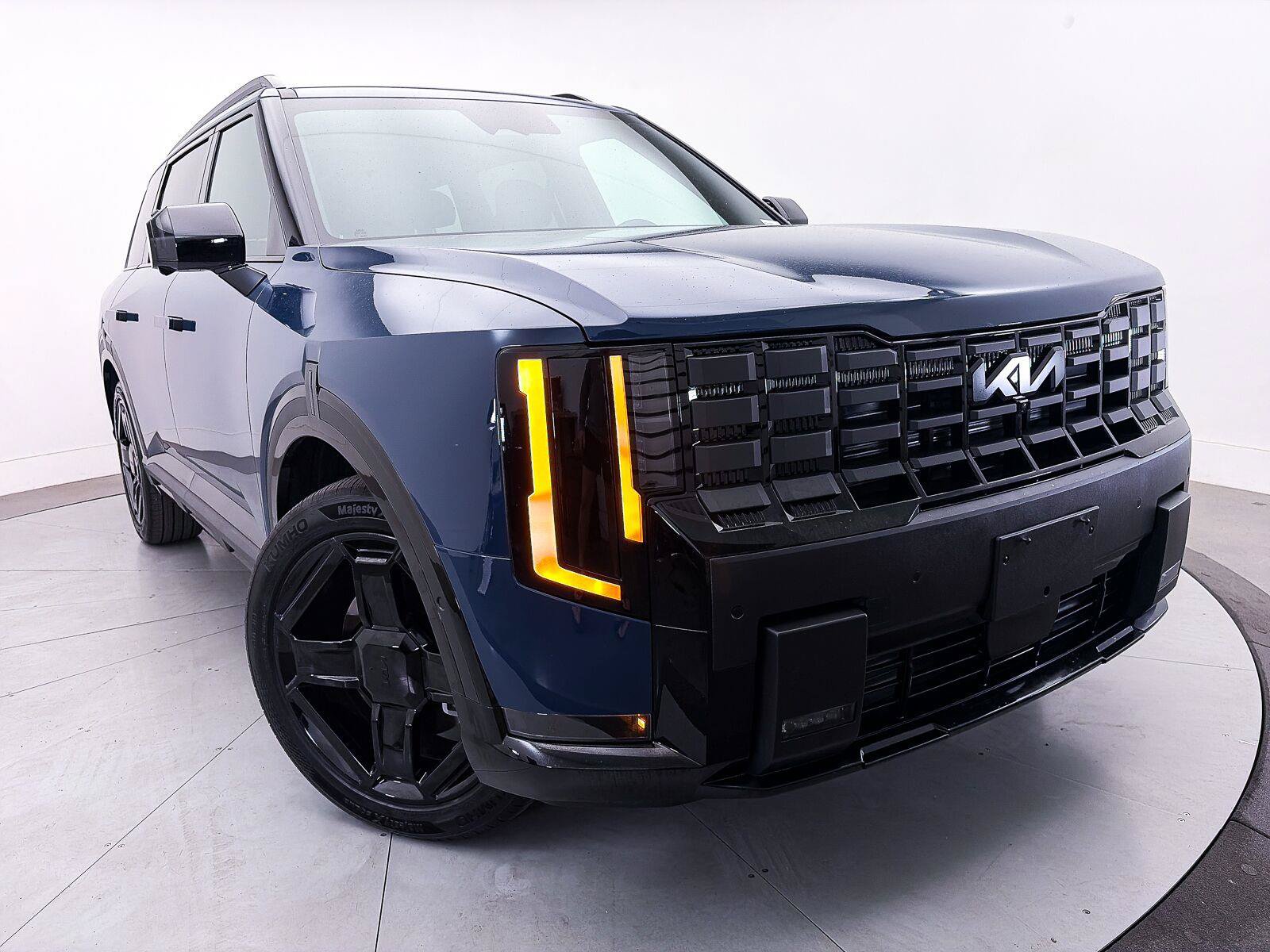 Used 2027 Kia Telluride X-Line SX Prestige w/ Towing Package AWD/4WD image 2