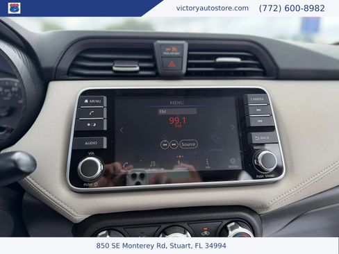 Used 2020 Nissan Versa SV FWD image 26