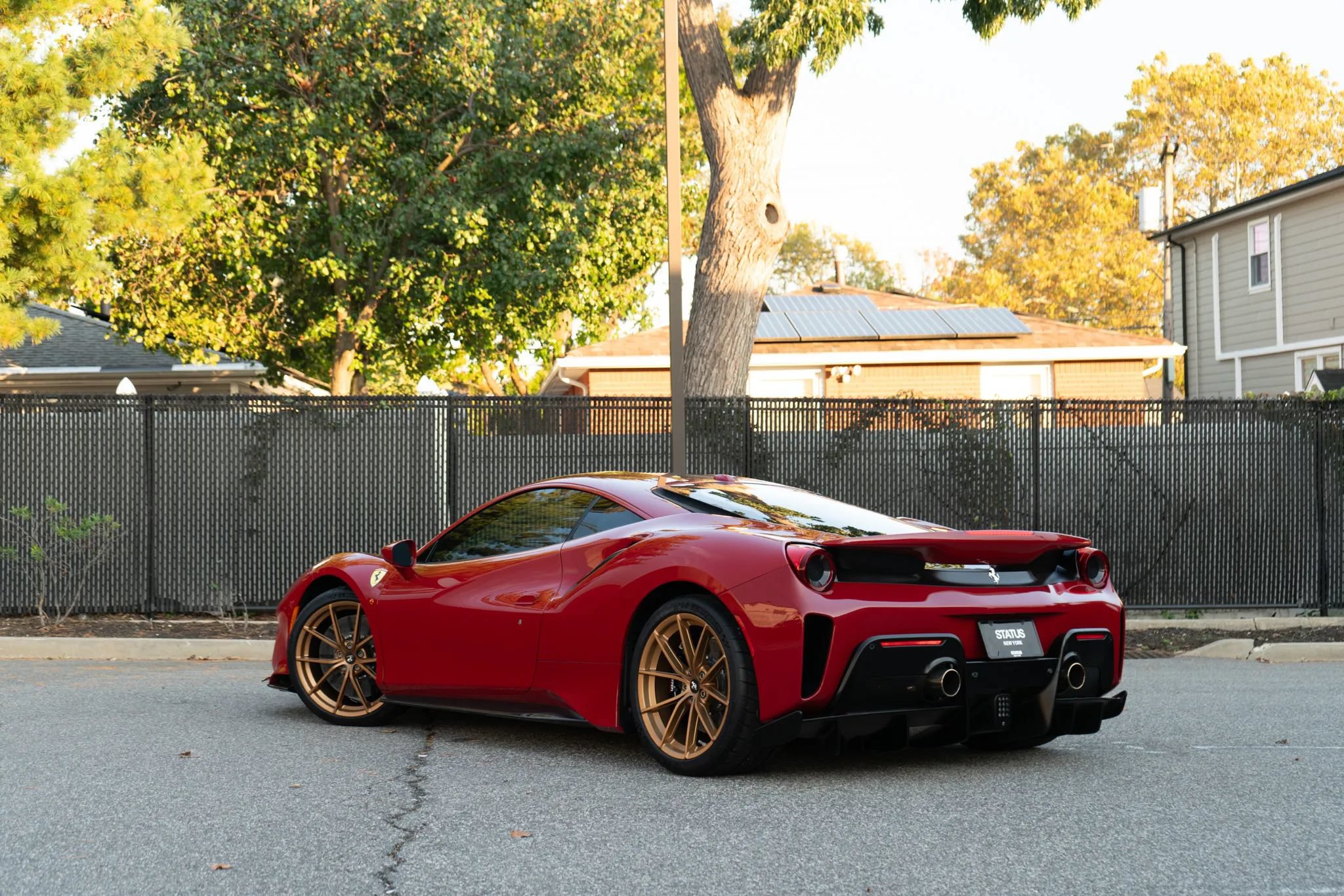 Used 2020 Ferrari 488 Pista Coupe RWD image 16