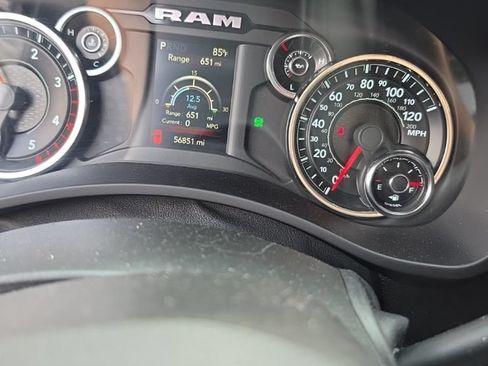 Used 2021 RAM 3500 Big Horn w/ Night Edition AWD/4WD image 9