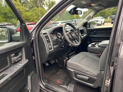 Used 2021 RAM 1500 Express w/ Wheel & Sound Group AWD/4WD image 11