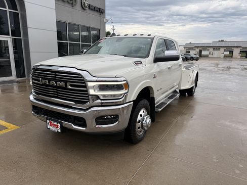 Used 2022 RAM 3500 Laramie AWD/4WD image 29