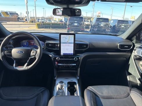 Used 2024 Ford Explorer ST w/ Equipment Group 401A image 13