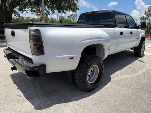 Used 2007 Chevrolet Silverado 3500 LT w/ Heavy-Duty Power Package AWD/4WD image 5