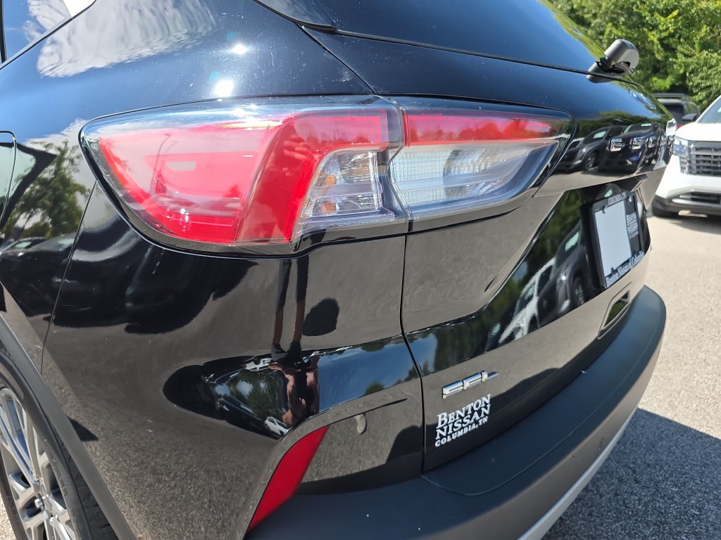 Used 2021 Ford Escape SEL w/ Technology Package AWD/4WD image 33
