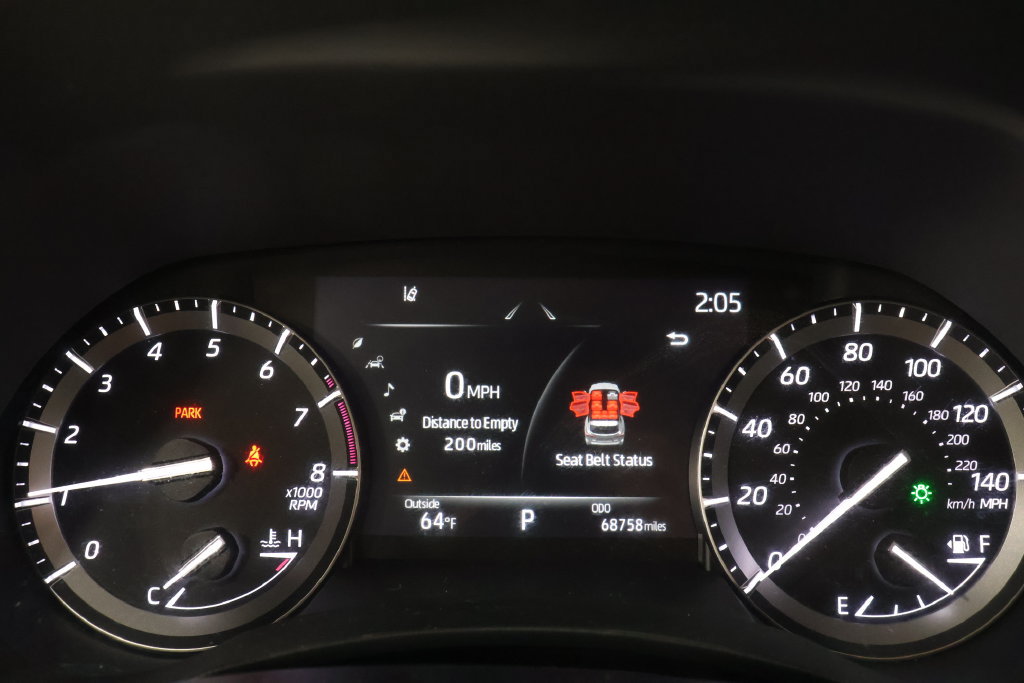 Used 2021 Toyota Highlander XLE AWD/4WD image 11