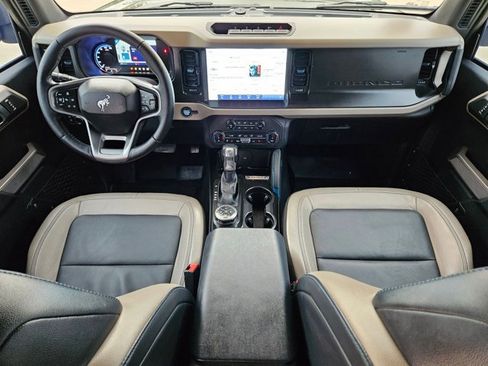 Used 2022 Ford Bronco Wildtrak image 19