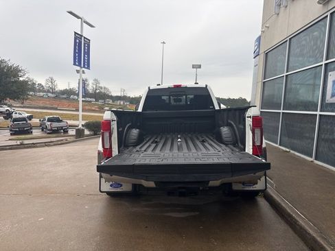 Used 2021 Ford F350 Lariat w/ Lariat Ultimate Package image 7