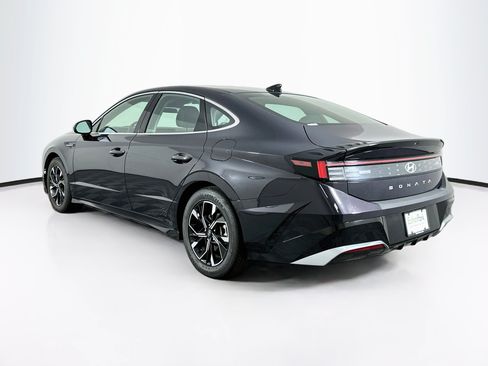 Used 2025 Hyundai Sonata SEL FWD image 5