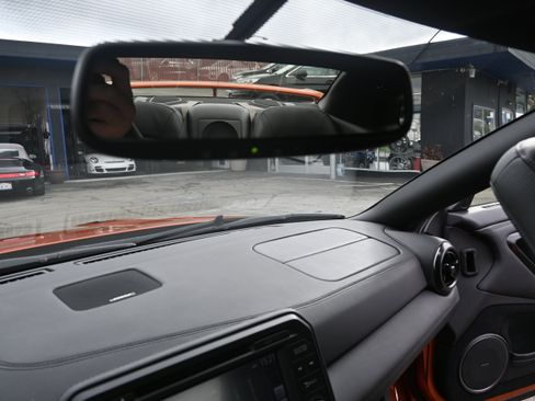 Used 2017 Nissan GT-R Premium AWD/4WD image 53