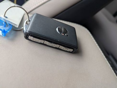 New 2026 Volvo XC60 B5 Plus w/ Protection Package Premier image 37