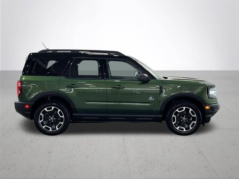 Used 2023 Ford Bronco Sport Outer Banks w/ Tech Package image 9