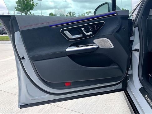 Used 2023 Mercedes-Benz EQE 350+ Sedan image 18
