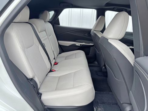 Used 2024 Lexus RX 350 Premium w/ Accessory Package (Z1) image 40