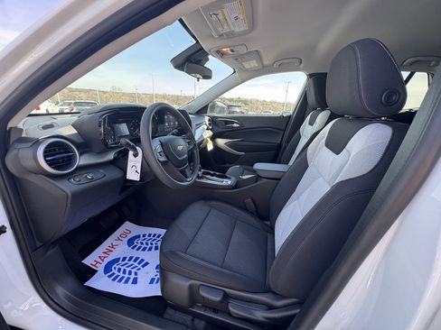 New 2026 Chevrolet Trax LS image 10