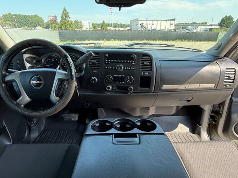 Used 2012 GMC Sierra 1500 SLE w/ Power Tech Package AWD/4WD image 3