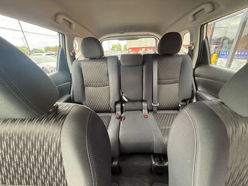 Used 2020 Nissan Rogue S FWD image 26