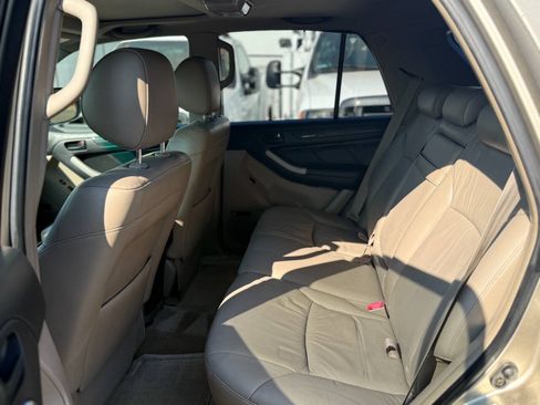 Used 2005 Toyota 4Runner Limited AWD/4WD image 30