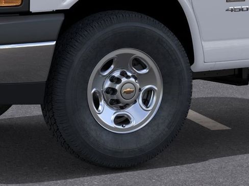 New 2025 Chevrolet Express 3500 w/ Power Convenience Package image 9
