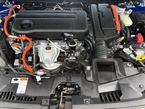 Used 2023 Honda Accord Sport image 9
