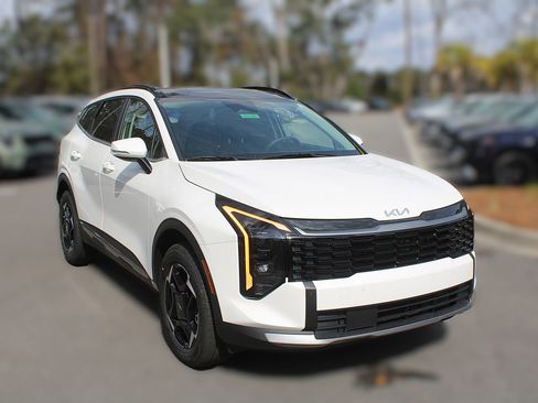 New 2026 Kia Sportage AWD Hybrid image 16