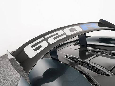 Used 2020 McLaren 620R RWD image 40