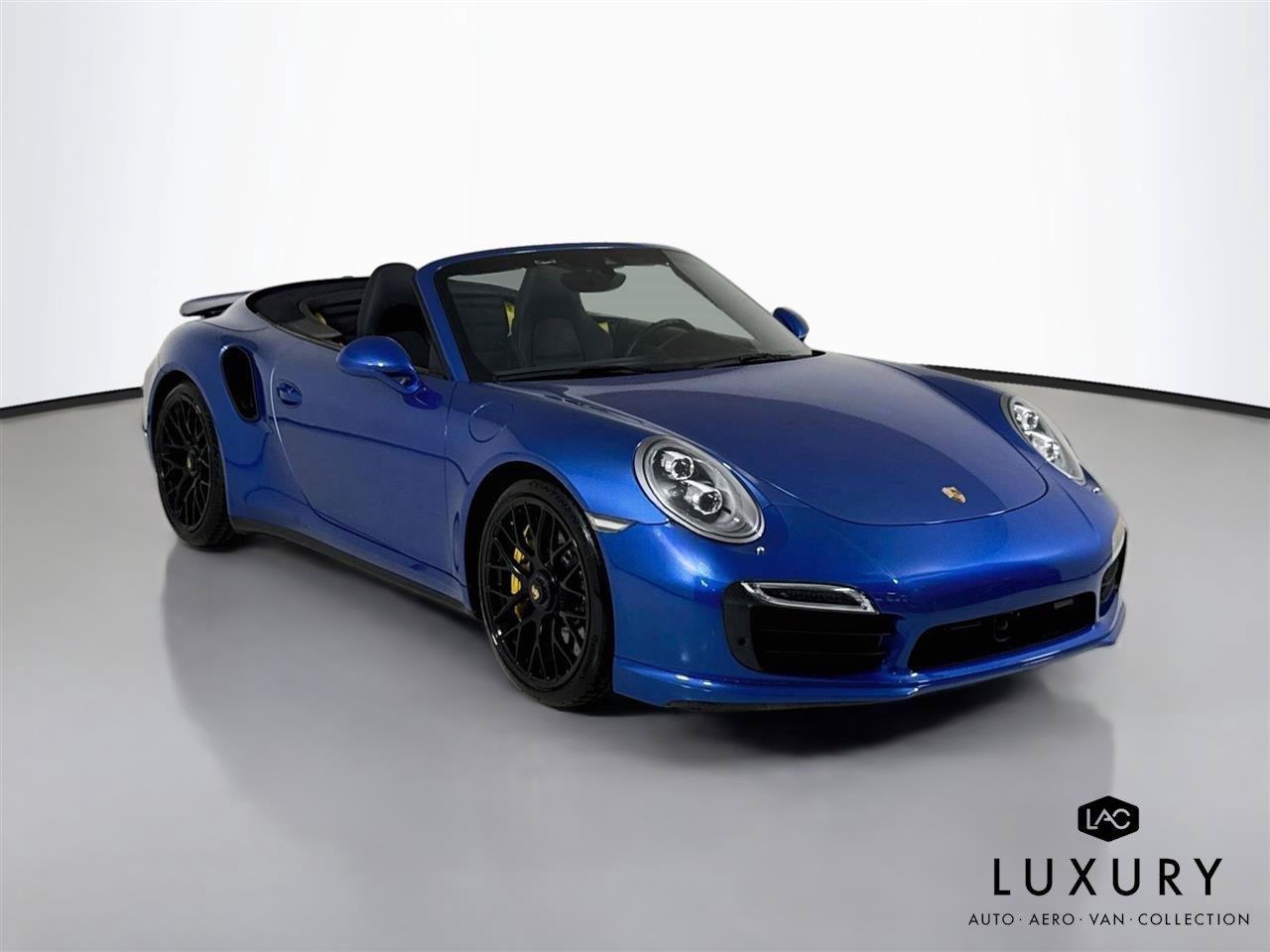 Used 2014 Porsche 911 Turbo S AWD/4WD image 2