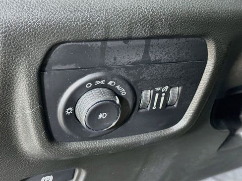 Used 2024 Jeep Grand Cherokee L Limited w/ Trailer Tow Package AWD/4WD image 16