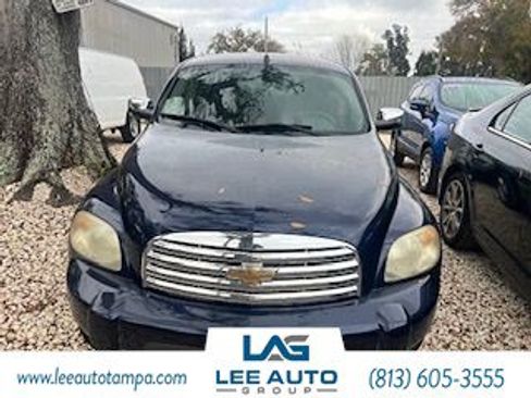 Used 2009 Chevrolet HHR LT image 1
