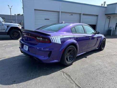 Used 2023 Dodge Charger Scat Pack RWD image 5