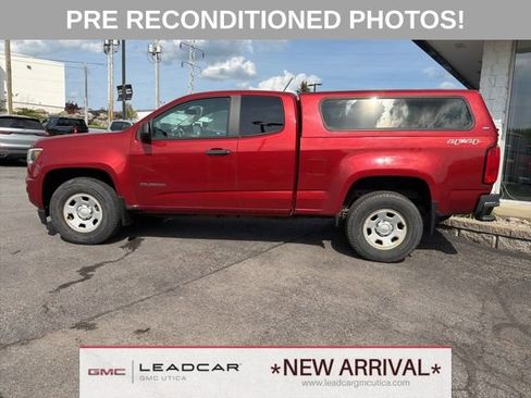 Used 2016 Chevrolet Colorado W/T w/ WT Convenience Package AWD/4WD image 2