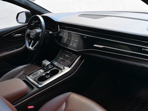 Used 2021 Audi Q8 Premium Plus AWD/4WD image 22