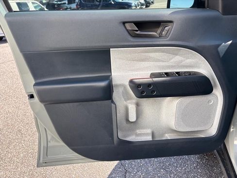 Used 2022 Ford Maverick XLT w/ Equipment Group 300A Standard image 8