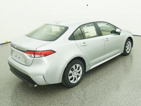 New 2026 Toyota Corolla LE image 9