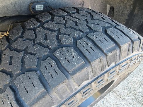 Used 2017 Jeep Wrangler Unlimited Sport w/ Quick Order Package 24S AWD/4WD image 7