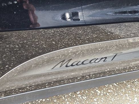 Used 2023 Porsche Macan Turbo AWD/4WD image 4