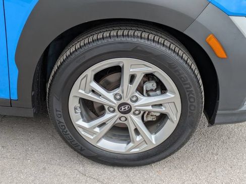 Used 2022 Hyundai Kona SEL FWD image 11