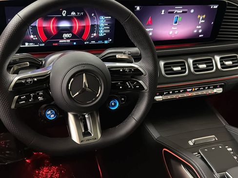 New 2026 Mercedes-Benz GLE 63 AMG S image 27