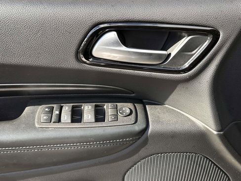 Used 2023 Dodge Durango SXT Launch Edition image 14