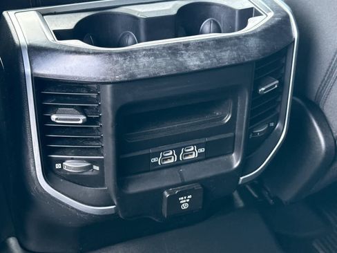 Used 2021 RAM 1500 Big Horn image 15