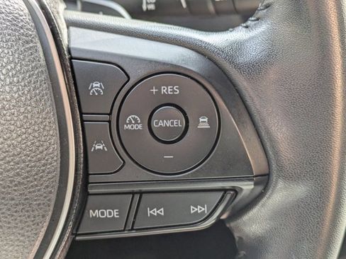 Used 2024 Toyota Corolla SE image 25