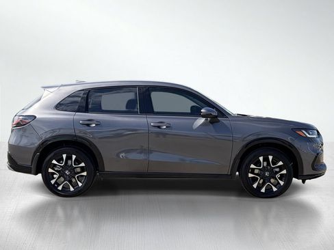 Used 2027 Honda HR-V EX-L image 10