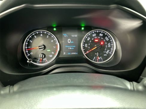 Used 2020 Toyota RAV4 XLE image 13