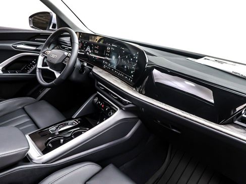 New 2025 Audi Q5 Premium Plus image 5