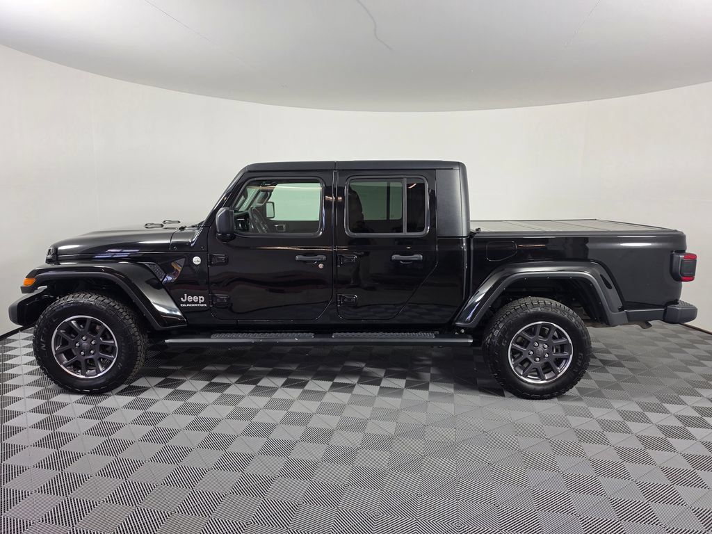 Used 2022 Jeep Gladiator Overland w/ Popular Equipment Package AWD/4WD image 9