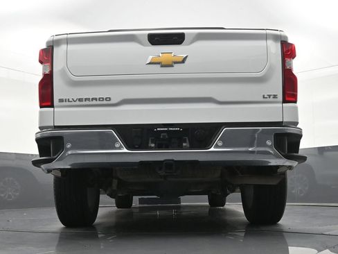 Used 2025 Chevrolet Silverado 1500 LTZ RWD image 27