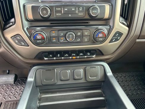 Used 2017 GMC Sierra 1500 Denali AWD/4WD image 28
