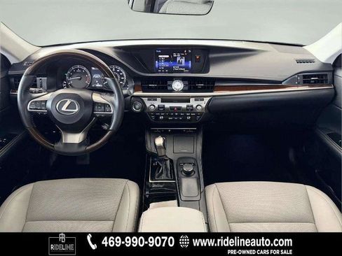 Used 2016 Lexus ES 350 w/ Premium Package w/Wood Trim image 13