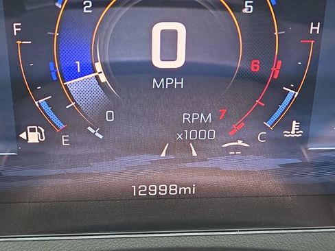 Certified 2026 Chevrolet Traverse LT FWD image 13